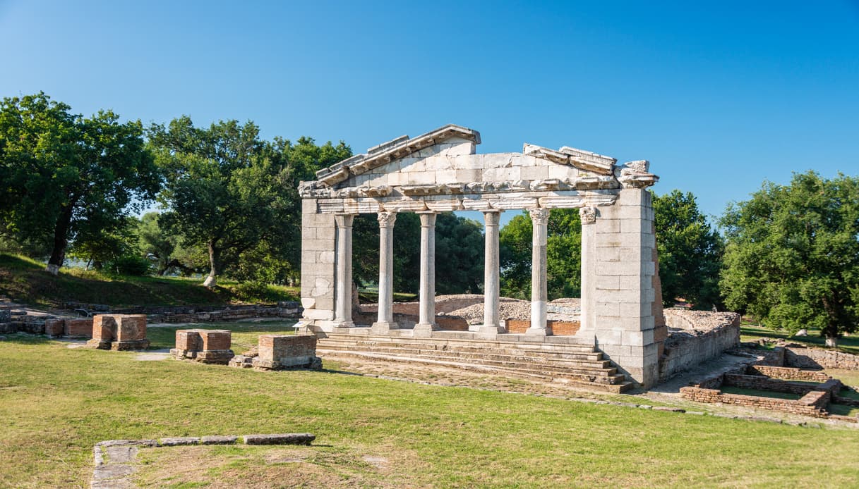 Rovine tempio antico