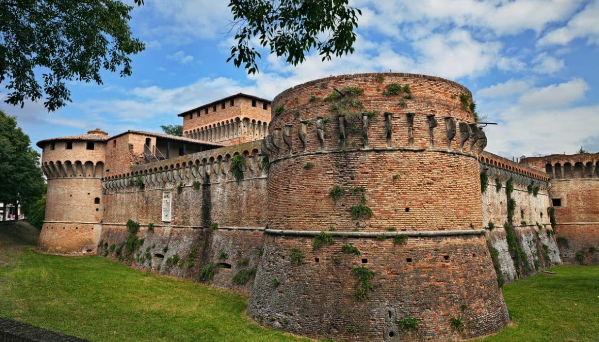 Particolare della La Rocca di Ravaldino a Forlì