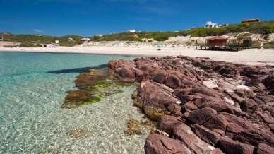 Alla scoperta di un’isola incantata: isola di San Pietro, cosa vedere nella perla segreta della Sardegna