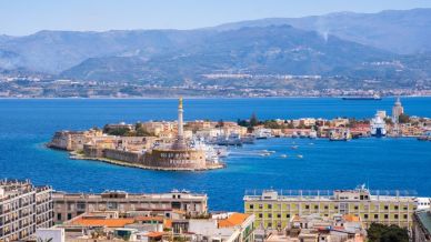 Su queste spiagge incantevoli della Sicilia sventola la Bandiera Blu