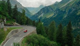 Road trip sostenibili: le migliori strade d’Europa per chi viaggia con l’auto elettrica