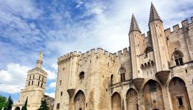 I luoghi del conclave fuori Roma: viaggio nei silenzi dove nasceva il Papa