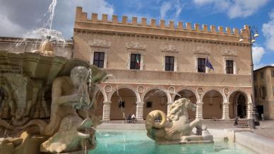 Pesaro, tra onde d’arte e colline d’incanto: cosa vedere nella perla dell’Adriatico