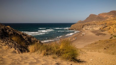 Playa del Barronal, la bellissima spiaggia (segreta) dell’Andalusia