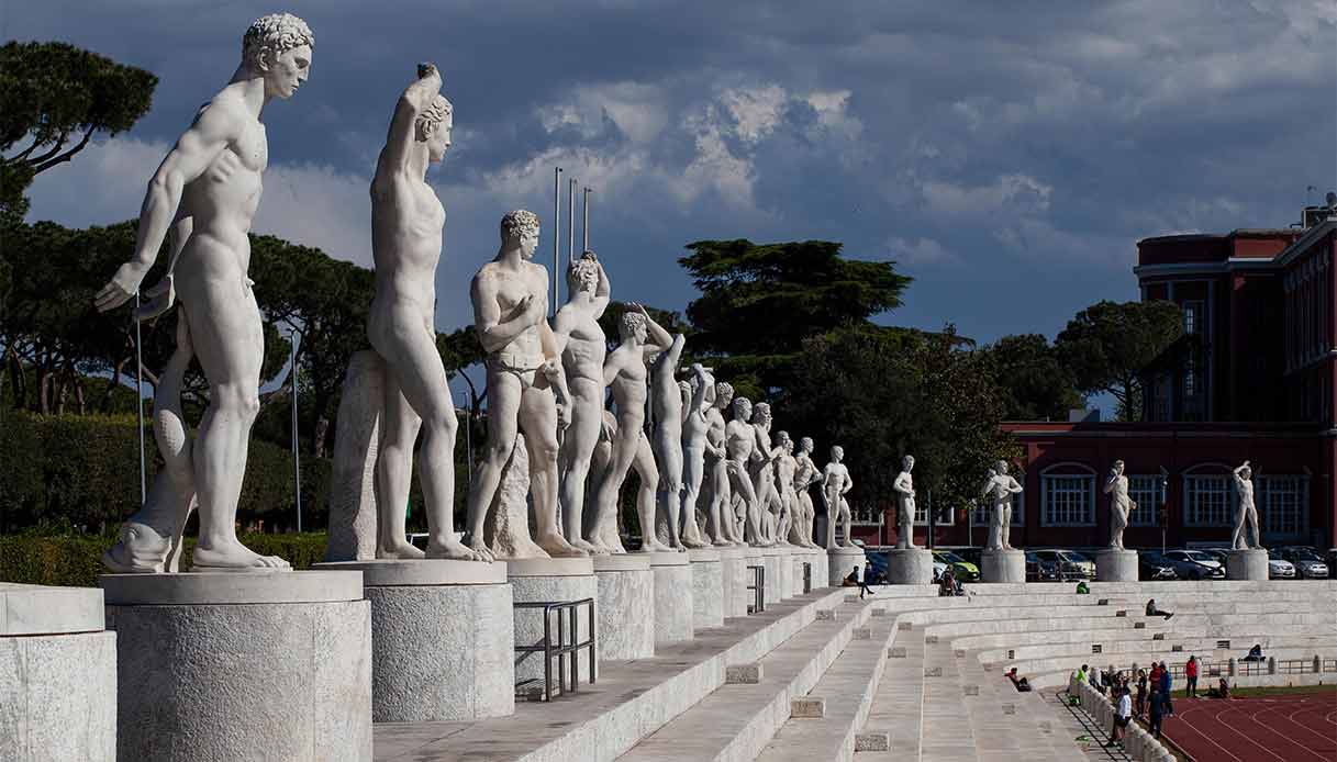 https://siviaggia.it/wp-content/uploads/sites/2/2025/05/stadio-dei-marmi-foro-italico-roma.jpg