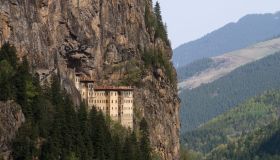 Tra cielo e abisso: il mistero del Monastero di Sümela