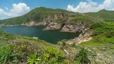 Alla scoperta di Tung Lung Chau, l’isola nascosta della Cina tra mare e roccia