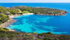 Isola dell&#8217;Asinara in Sardegna: il tesoro naturalistico dalla storia unica e dalla bellezza selvaggia