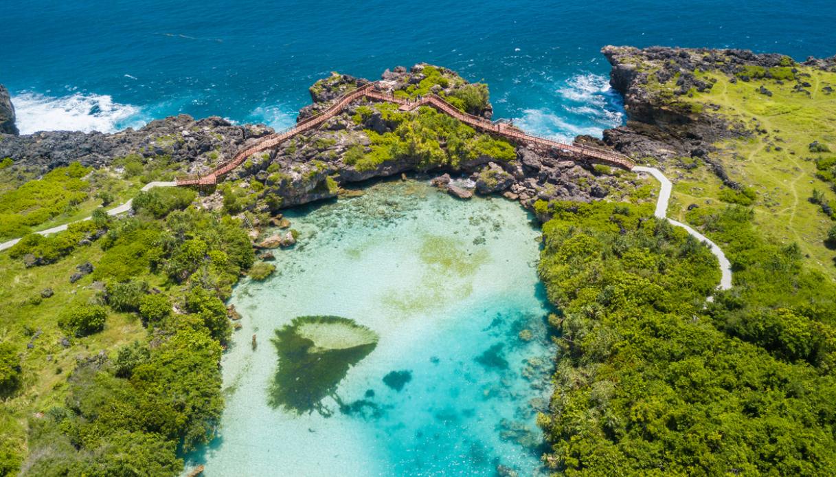weekuri lagoon