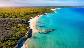 Puglia autentica, le spiagge sabbiose più affascinanti da scoprire e vivere senza filtri