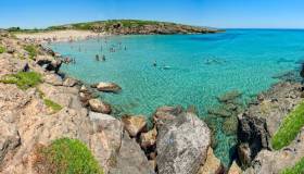 Le più belle spiagge della Sicilia orientale trasformano ogni estate in un sogno
