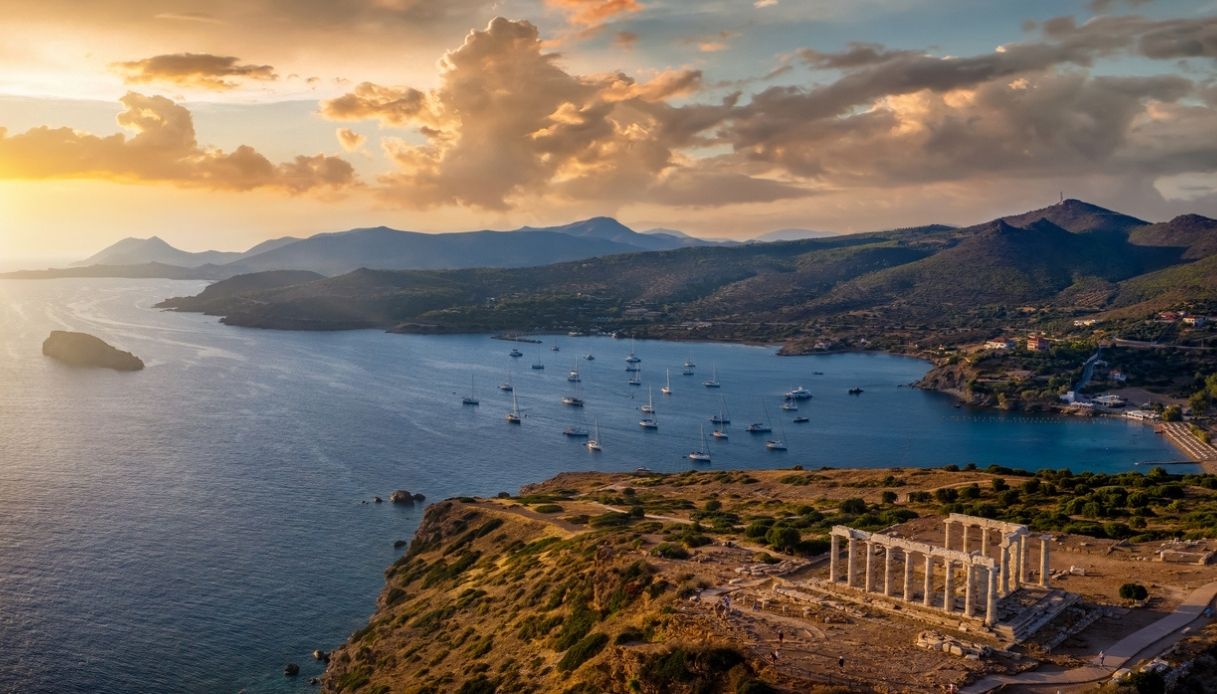 Capo Sounion vicino ad Atene