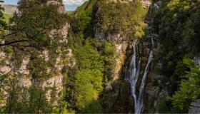 Cascate del Rio Verde a Borrello, il tesoro nascosto d’Abruzzo tra acque smeraldo e natura selvaggia