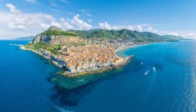 Le isole più grandi del Mediterraneo, ecco quali sono