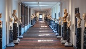 Corridoio Vasariano degli Uffizi: il nuovo allestimento celebra la grandezza dell’Impero romano attraverso 50 busti