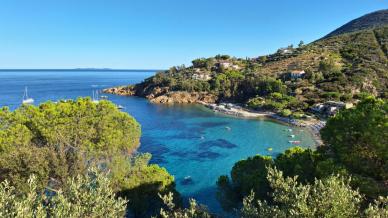 Isola del Giglio, il tesoro selvaggio della Toscana tra mare cristallino e natura incontaminata