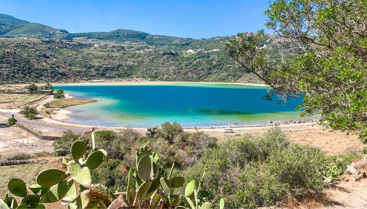Isole della Sicilia con aeroporto, paradisi accessibili