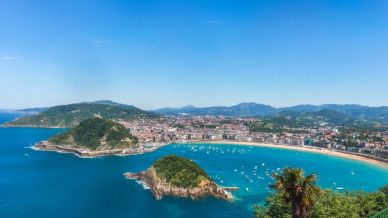 Spiagge in Spagna per famiglie, i paradisi dove i bambini sono i benvenuti