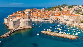 Dubrovnik contro l’overtourism: le nuove regole da conoscere per visitare la città