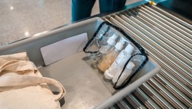 L’Europa pronta a dire addio ai 100 ml: con i liquidi e senza stress in 5 aeroporti italiani