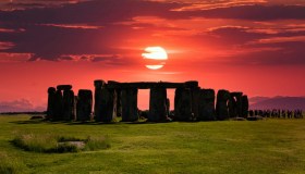 Stonehenge non smette mai di stupire, una nuova scoperta svela la verità sulle origini