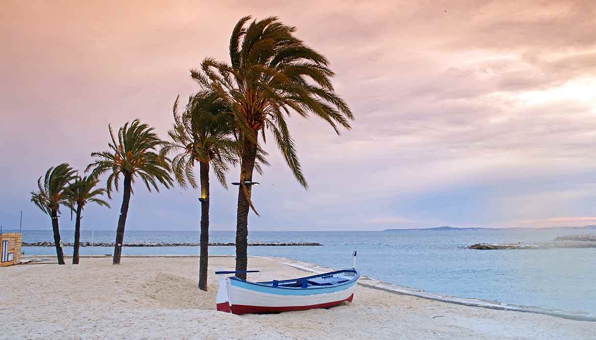 spiaggia-Saint‑Laurent‑du‑Var