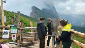 Sul “sentiero dei selfie” in Val Gardena è stato installato un tornello a pagamento