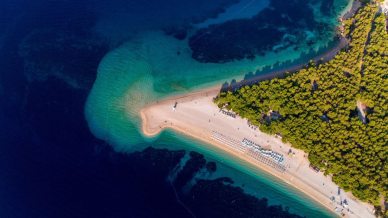 Vacanza sull’isola di Brac, tra borghi pittoreschi e una delle spiagge più belle della Croazia