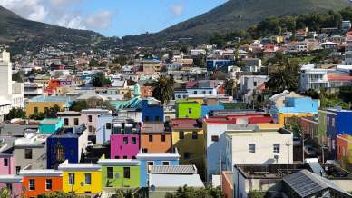 Bo-Kaap, il quartiere arcobaleno che racconta storie di culture e colori senza pari