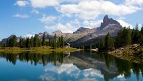 Escursione al Lago Federa: un gioiello nascosto tra le Dolomiti