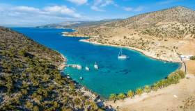 Il fascino incontaminato di Panormos Beach a Naxos