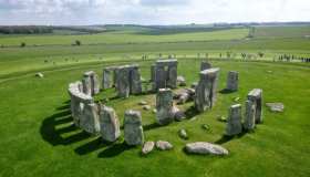 Stonehenge, un dente di 5000 anni riapre il mistero delle sue origini