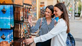 I migliori negozi di souvenir al mondo secondo il Financial Times