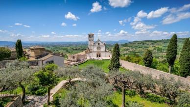 Riparte il treno Assisi in una veste speciale: alla scoperta dei frantoi aperti dell’Umbria