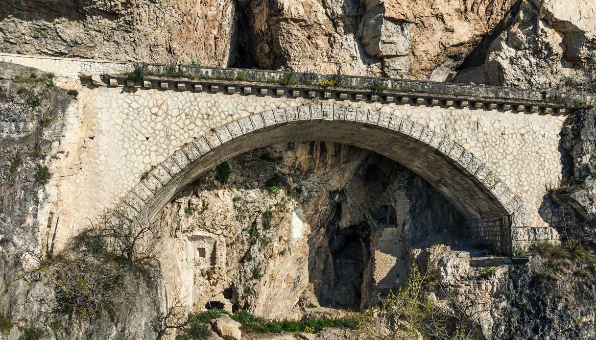 Cammino di Montecastello di Tignale: un nuovo itinerario tra storia, natura e spiritualità