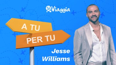 Jesse Williams in Costiera Amalfitana svela cosa ama di più dell’Italia