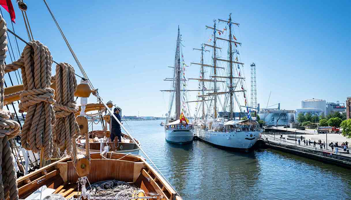 La nave Amerigo Vespucci in tour nel Nord America