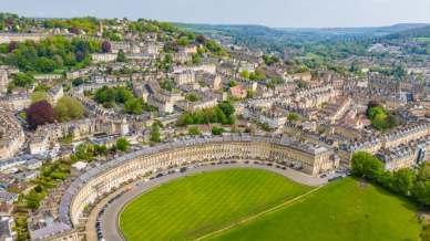 La città di Bath si trasforma in un romanzo di Jane Austen