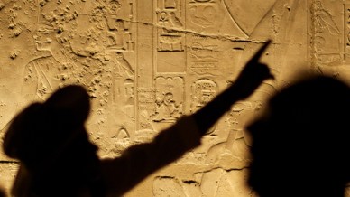 Scoperta eccezionale in Egitto: torna alla luce la stele con il Decreto di Canopo