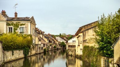 Cosa vedere a Nemours, la città con castello nel cuore dell’Île-de-France