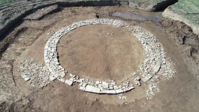 Riemerge un insolito cerchio perfetto di origine romana: la scoperta rara in Baviera