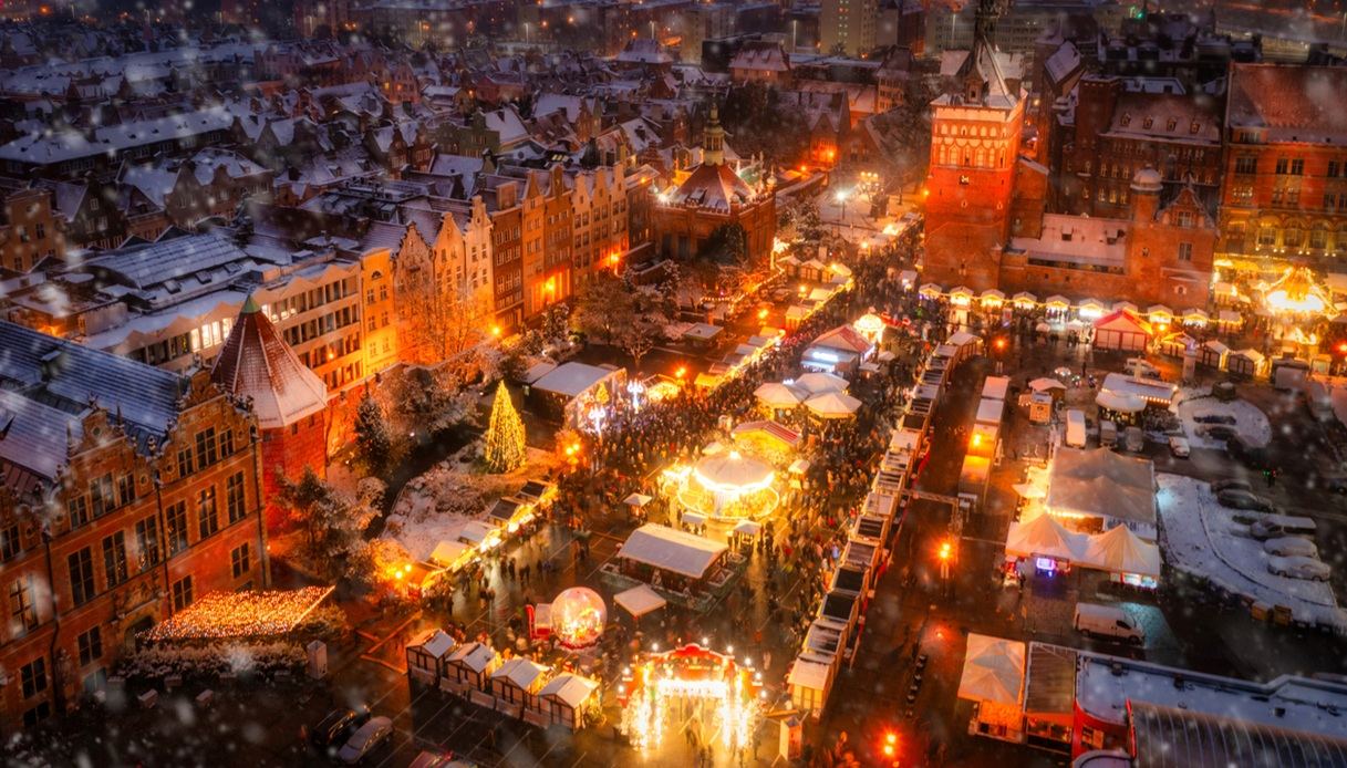 Tra i migliori mercatini di Natale 2025 in Europa c’è anche un italiano: la classifica