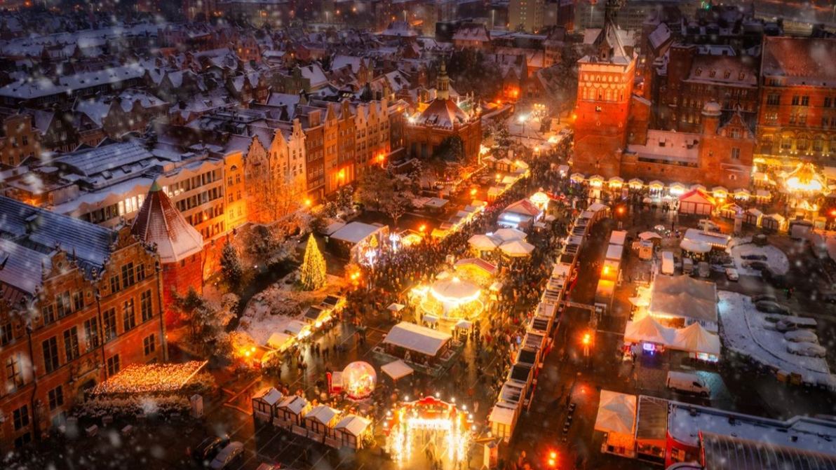 Tra i migliori mercatini di Natale 2025 in Europa c’è anche un italiano: la classifica