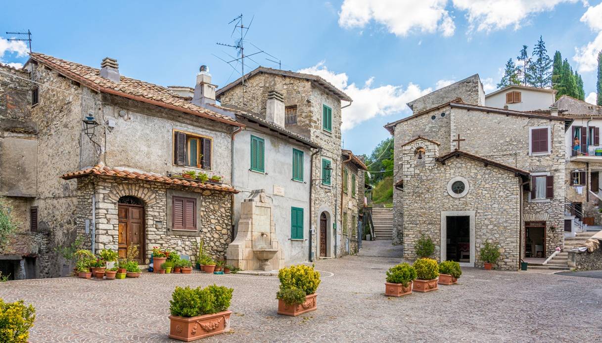 Il bellissimo borgo di Percile, Lazio