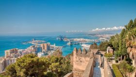 Viaggi d’autunno scontatissimi: la promo sui voli Ryanair per raggiungere splendide città soleggiate