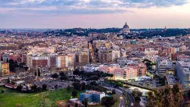 Tassa di soggiorno in aumento nel 2026: dove i turisti pagheranno di più in Italia