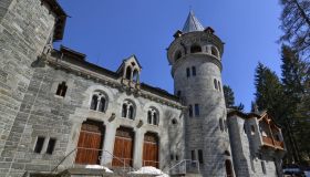 Castel Savoia, la fortezza che sembra uscita dalla fiaba di Cenerentola