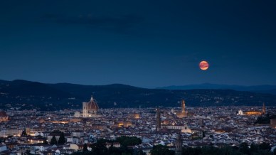 Meraviglia nei cieli di ottobre: dalla Notte della Luna alle comete, gli eventi attesi