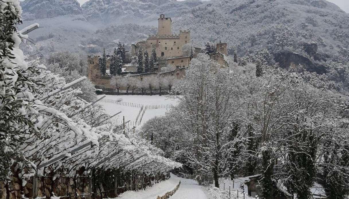 Natale nei Beni del FAI addobbati dove vivere la magia delle feste