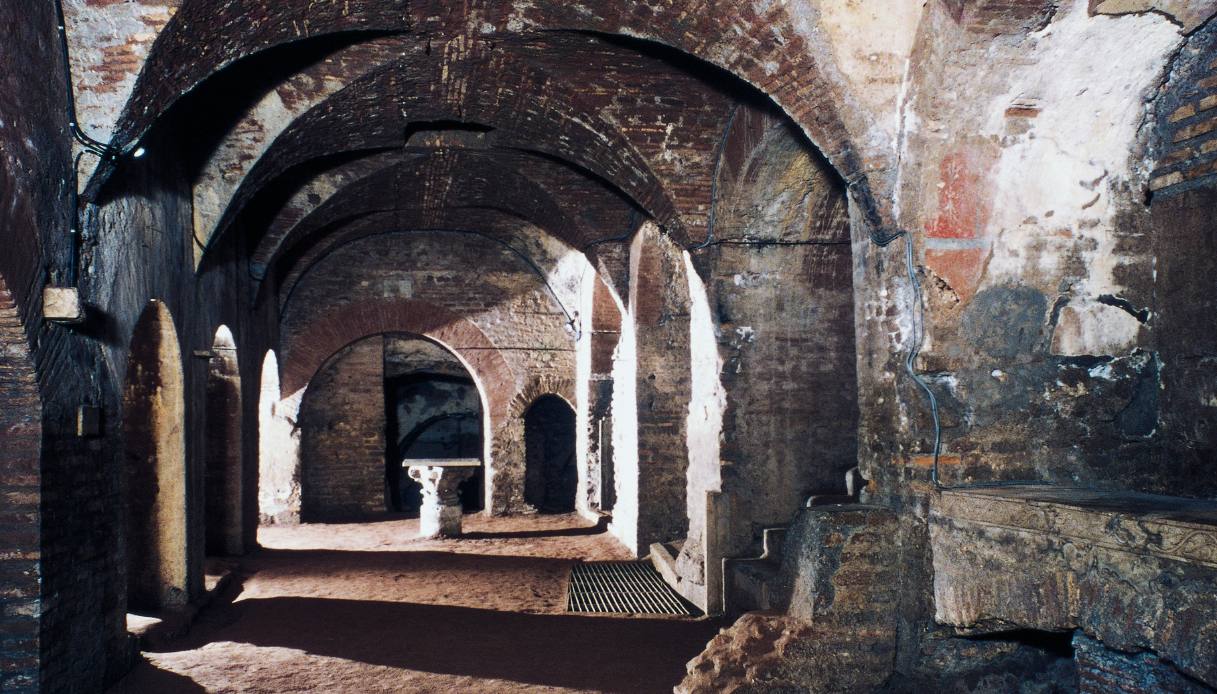Catacombe di Priscilla, il labirinto segreto di Roma con la più antica immagine della Madonna